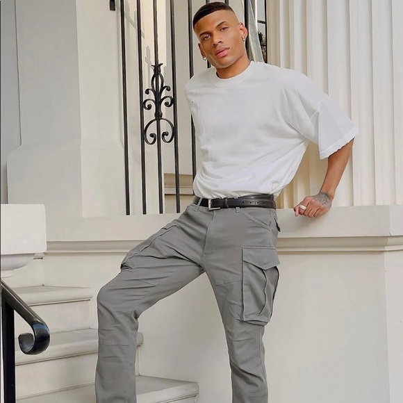 Fashion nova slim fit Cargo pants - Picture 3 of 3